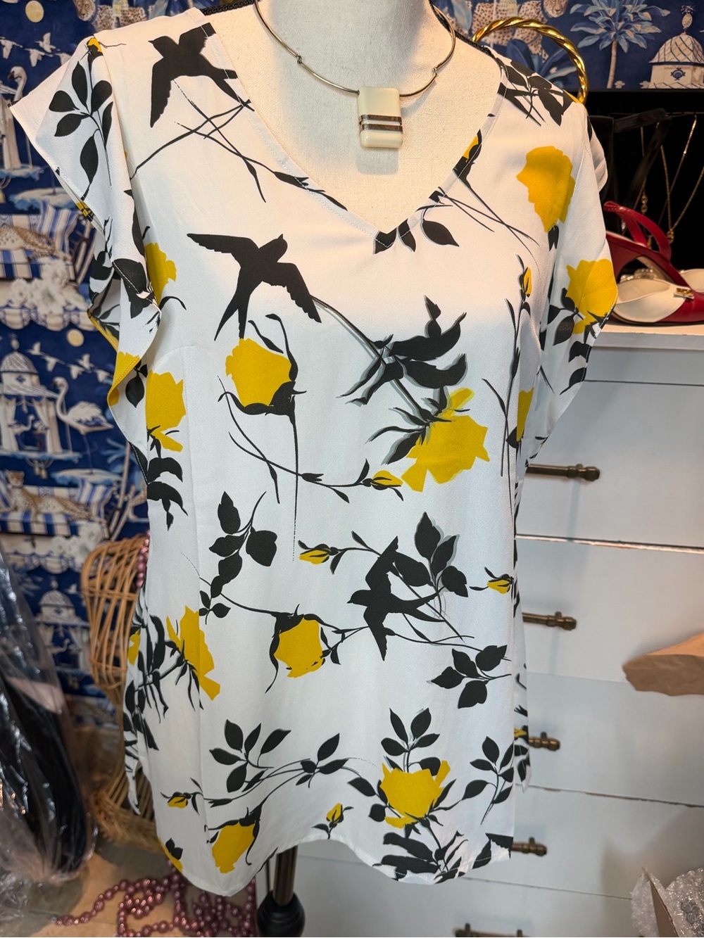 Cabi Birdwatcher Top Size M - Picture 6 of 6